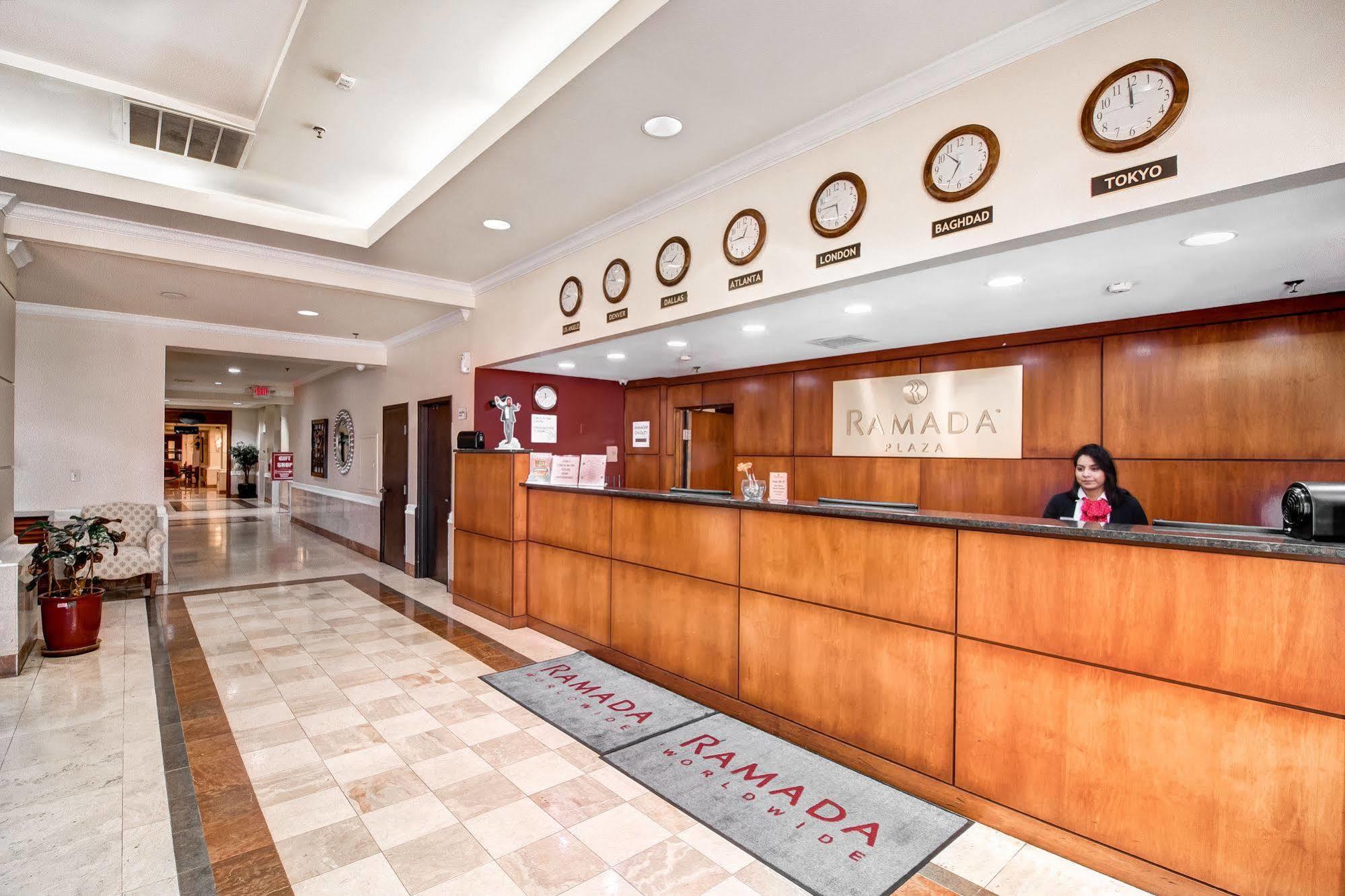 Hotel Ramada Plaza By Wyndham Atlanta Airport College Park Exteriér fotografie